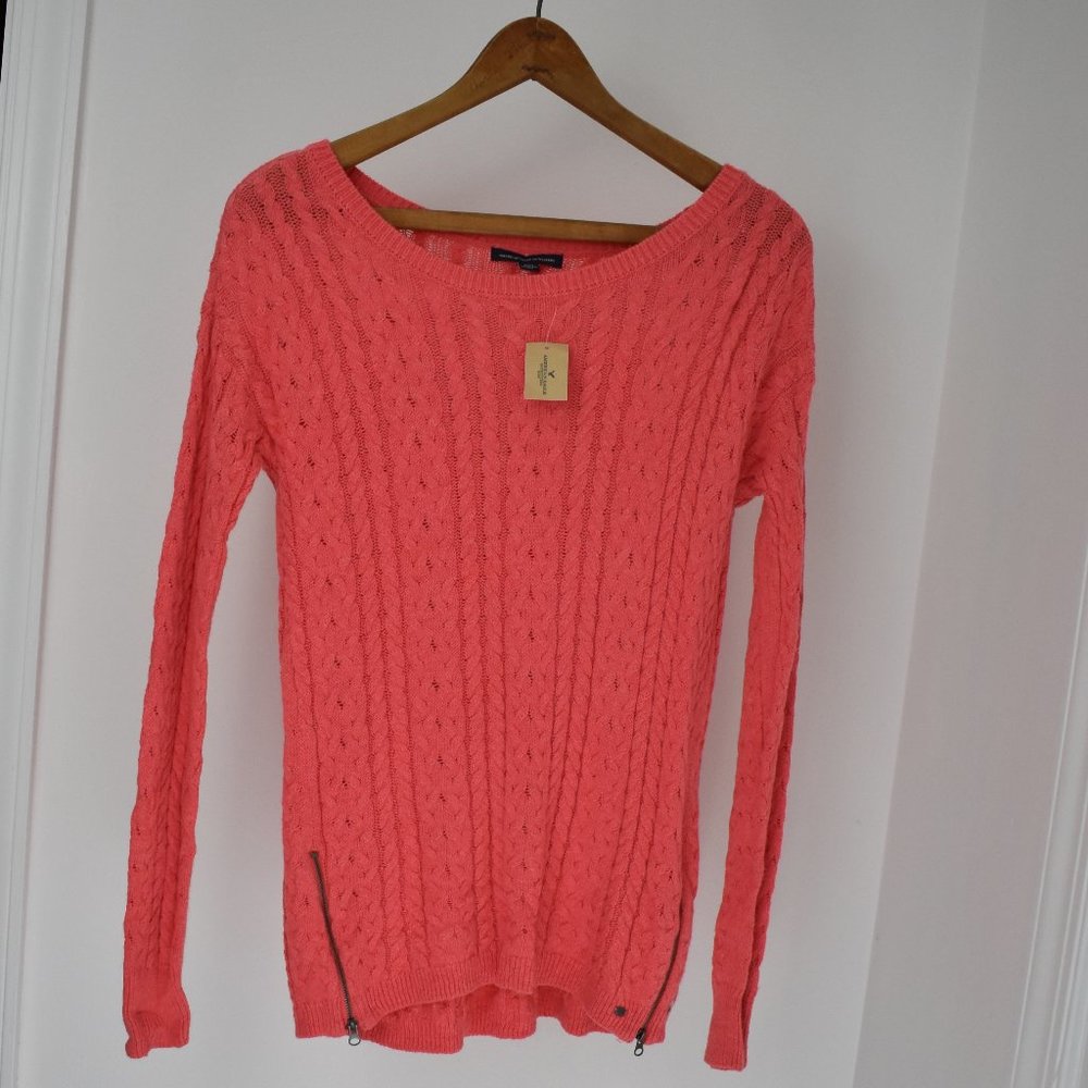 American Eagle Sweater